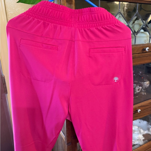 Healing hands scrubs, pink size large. Like new - Picture 5 of 5